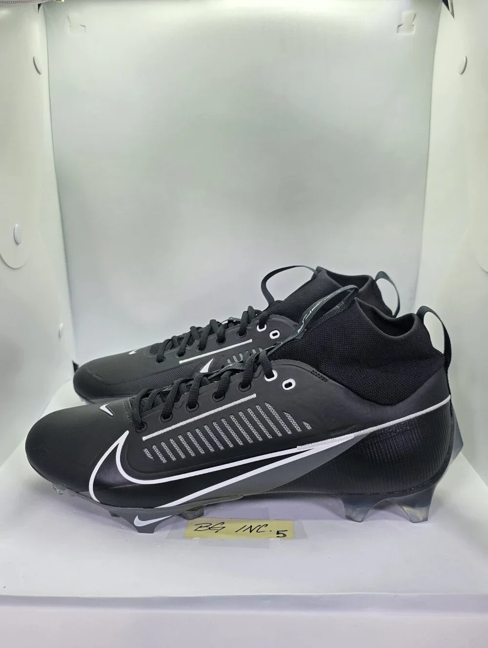 NEW Nike Vapor Edge Pro 360 2 Football Cleats Men's Size 14 Blk / Wht DA5456-010